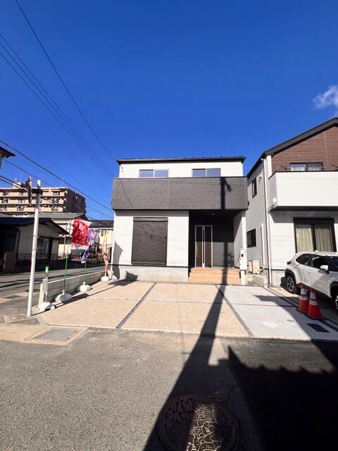 New 4LDK House in Okazaki, Aichi | 2025 Build with Double-Height LDK - Thumbnail 2
