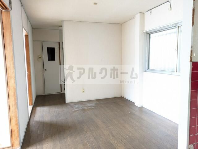 2K Apartment for Sale in Kashiwara, Osaka - 10.06% Yield - Thumbnail 4