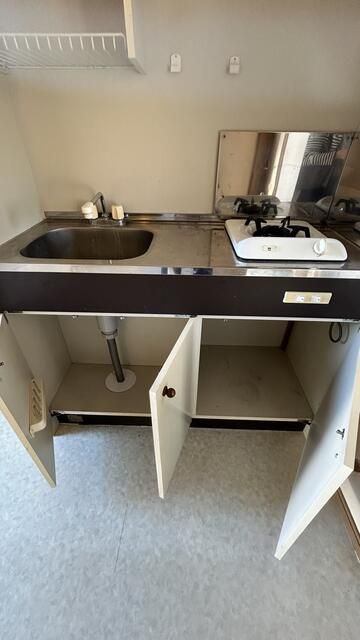 1K Apartment for Rent in Kamihongo, Saitama - 25,000 JPY - Thumbnail 4