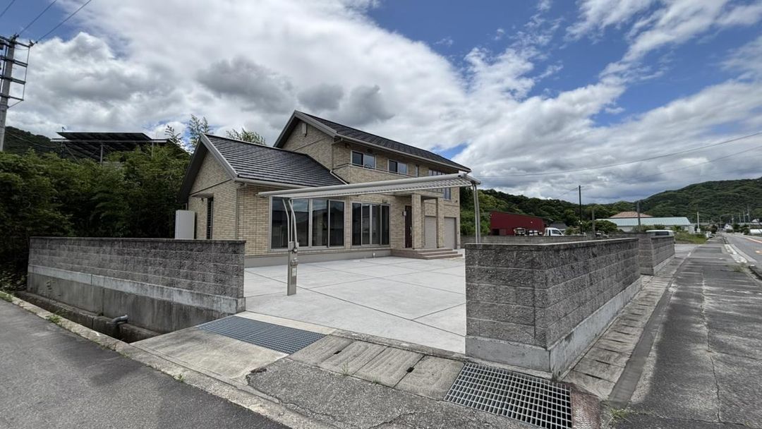 3SLDK Detached House in Higashikagawa, Kagawa - Thumbnail 2