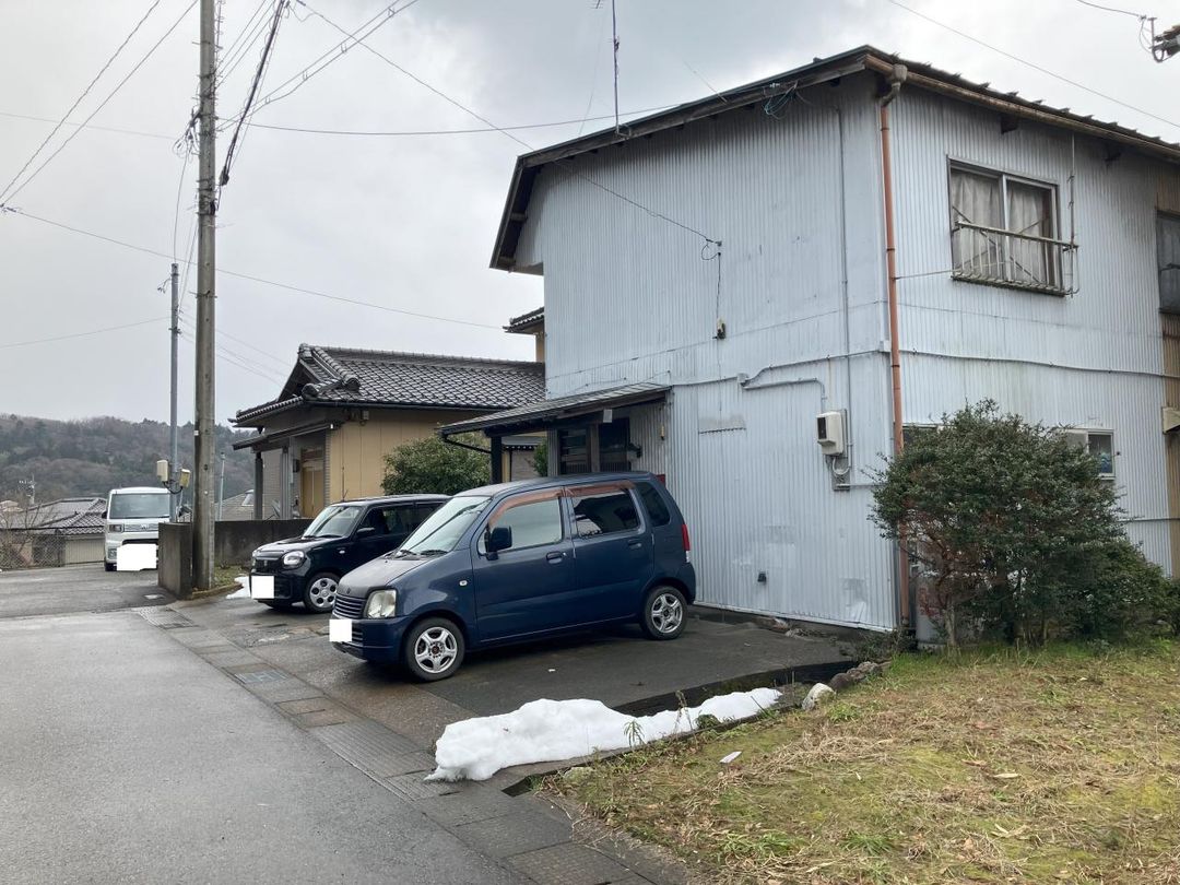 1978 6LDK House in Kaga City with 17.14% Yield Potential - Thumbnail 2