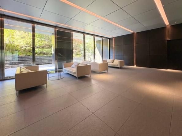 1LDK Condo in Toranomon, Minato Ward - Wellista Tower Atago - Thumbnail 4