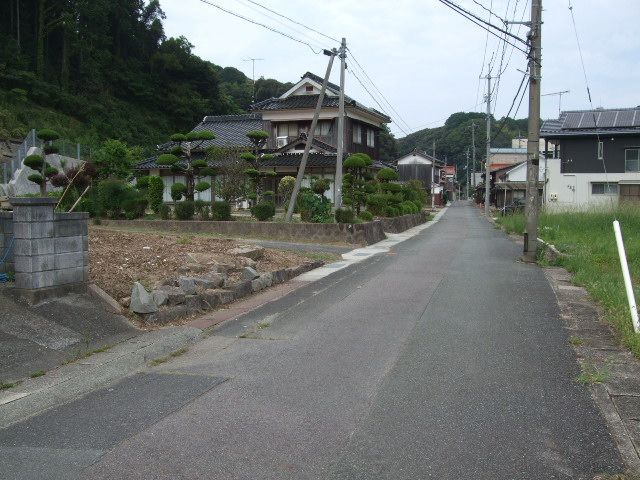 Residential Land for Sale in Hagi, Yamaguchi - 175.98 sqm - Thumbnail 2