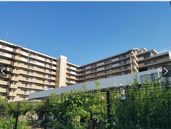 4LDK Apartment with Private Garden for Sale in Neyagawa, Osaka - Thumbnail 3