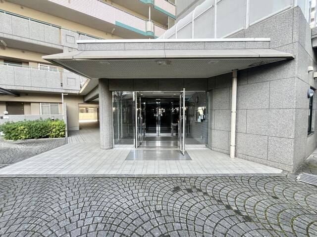 3LDK Apartment for Sale in Hirano, Osaka - Top Floor with View - Thumbnail 3