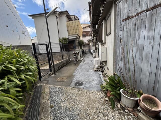 3DK House for Sale in Sumiyoshi, Osaka - Quiet Neighborhood - Thumbnail 3
