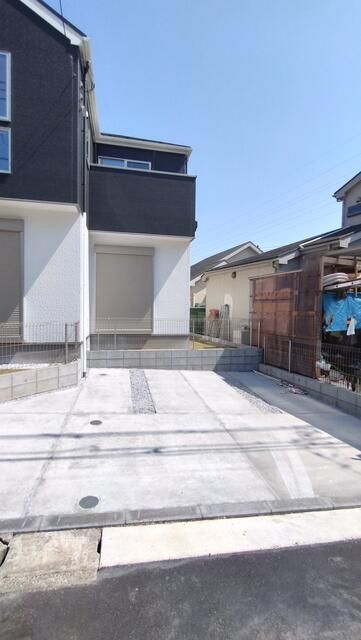 New 4LDK House for Sale in Fujisawa, Kanagawa - Thumbnail 3