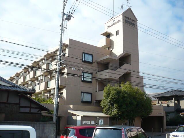 Neo Heights Minami Matsuyama 322 Apartment for Sale in Matsuyama - Thumbnail 2