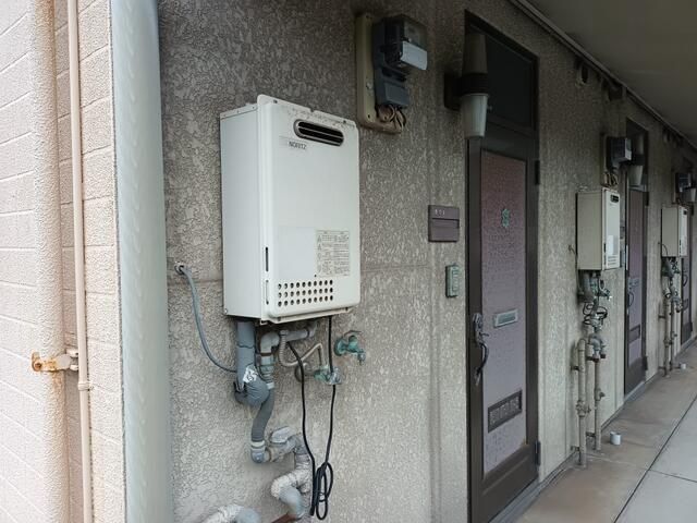 1K Apartment for Rent in Kitakyushu, Fukuoka - 15,000 Yen - Thumbnail 2