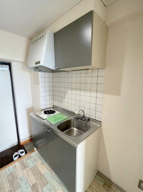 1K Apartment for Sale Near Takanabe Station, Miyazaki - Thumbnail 3