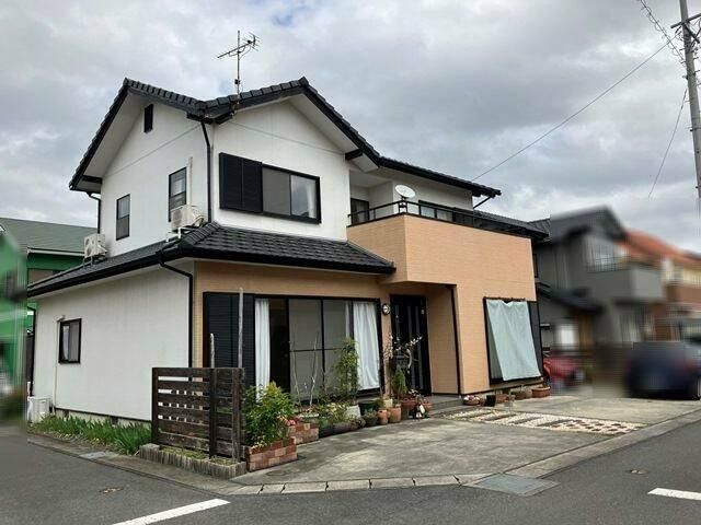 5SLDK Detached House on Corner Lot in Toyokawa, Aichi - Thumbnail 3