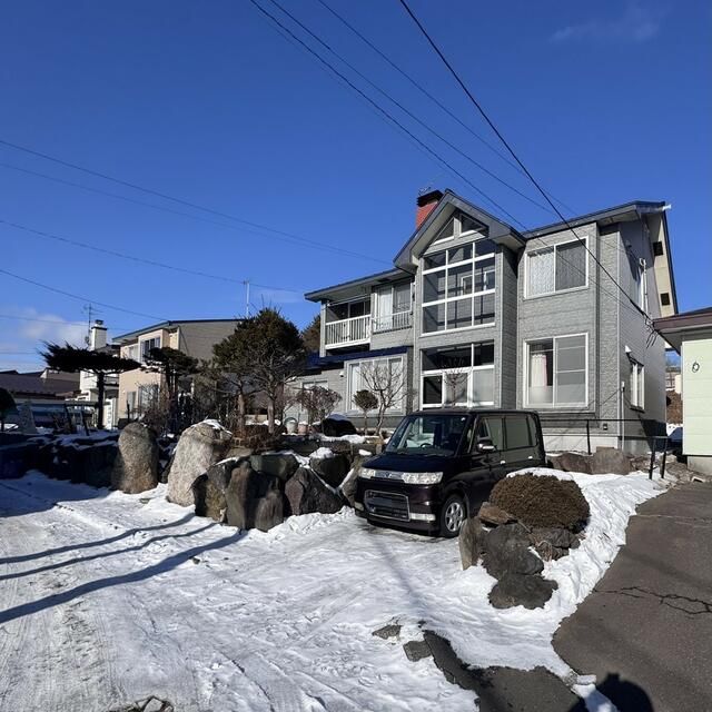 4SLDK Detached House for Sale in Quiet Tomakomai Neighborhood - Thumbnail 2