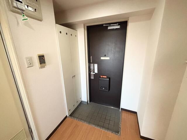 1K Condo for Sale in Central Toyama City with Mount Tateyama Views - Thumbnail 2