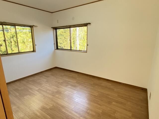 Renovated 4SDK House in Ishioka, Ibaraki with Adjacent Land - Thumbnail 4