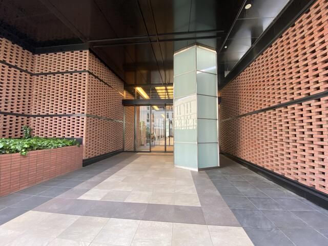 2LDK Tower Apartment in Celia Tower Senri Chuo, Toyonaka - Thumbnail 3