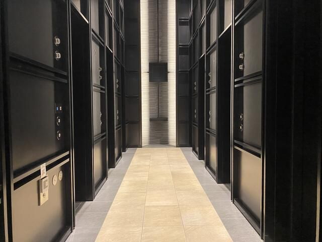 2LDK Tower Apartment in Celia Tower Senri Chuo, Toyonaka - Thumbnail 2