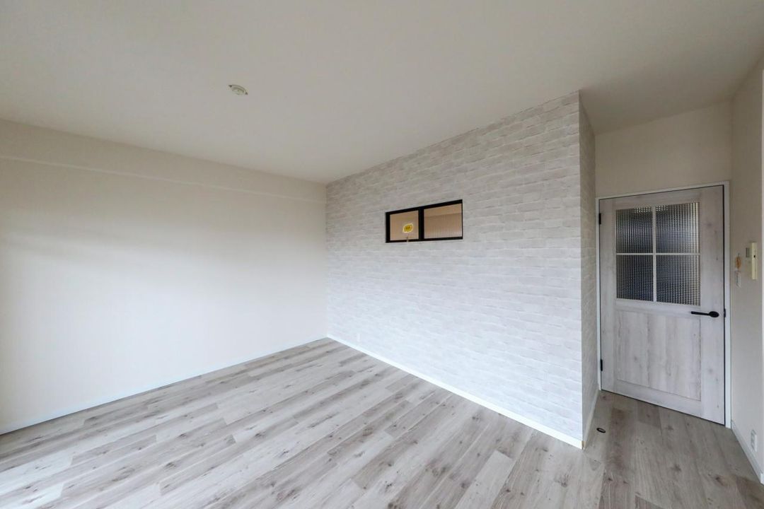 New 3-Story House for Sale in Higashiosaka, Osaka - 3LDK - Thumbnail 3