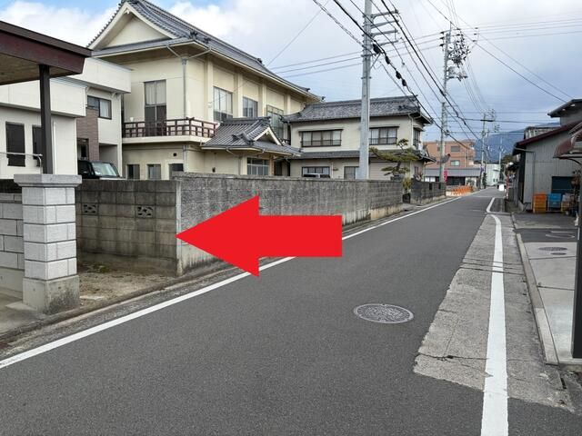 Land for Sale in Matsuyama Ehime with DIY House Potential - Thumbnail 3