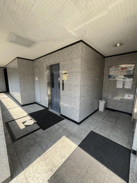 1LDK Apartment for Rent in Habikino, Osaka - 50,000 Yen - Thumbnail 3