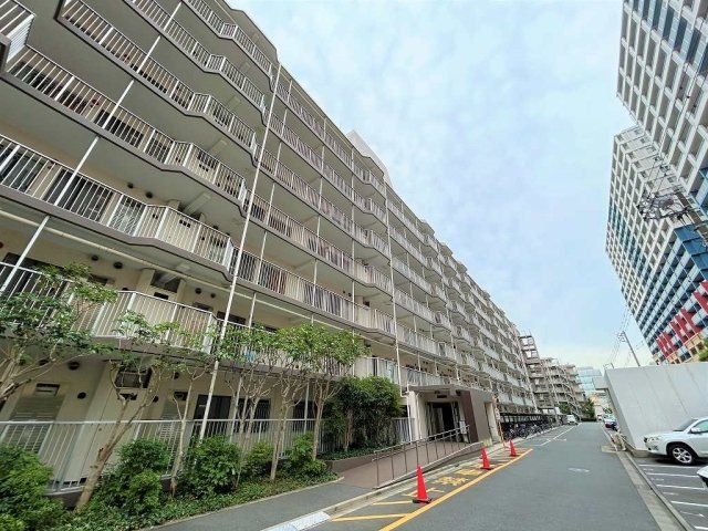 Renovated 3LDK Apartment in Kawasaki for Sale | 61.60m² - Thumbnail 2