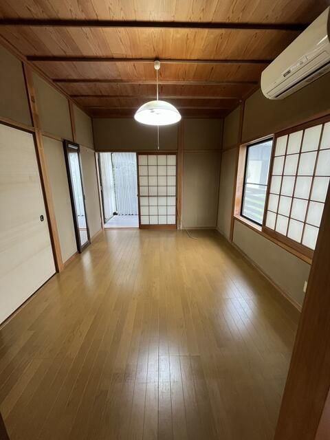 7LDK Used House in Matsuyama, Ehime - 149m2, Near Station - Thumbnail 2