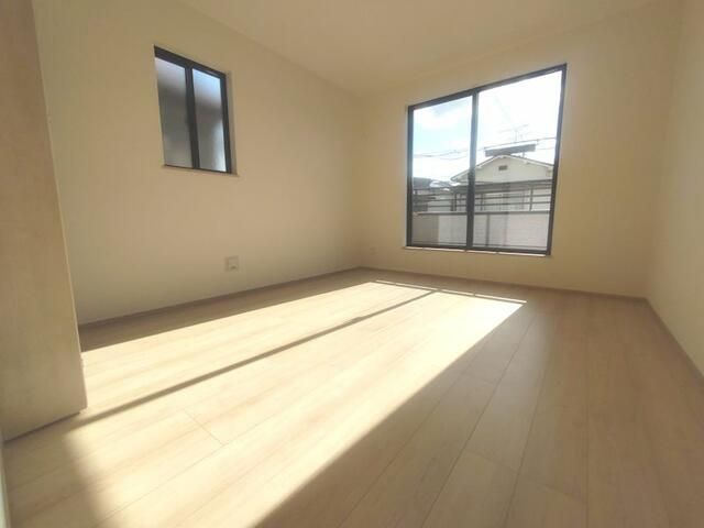 New 3LDK House for Sale in Hirakata Korigaoka, Osaka - Thumbnail 4