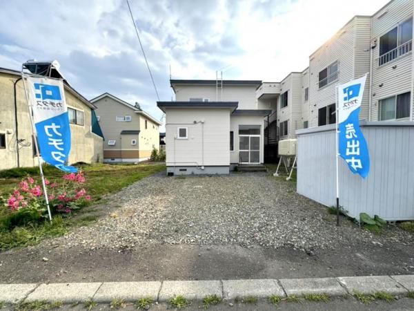 Renovated 4SLDK House for Sale in Iwamizawa, Hokkaido - Thumbnail 3
