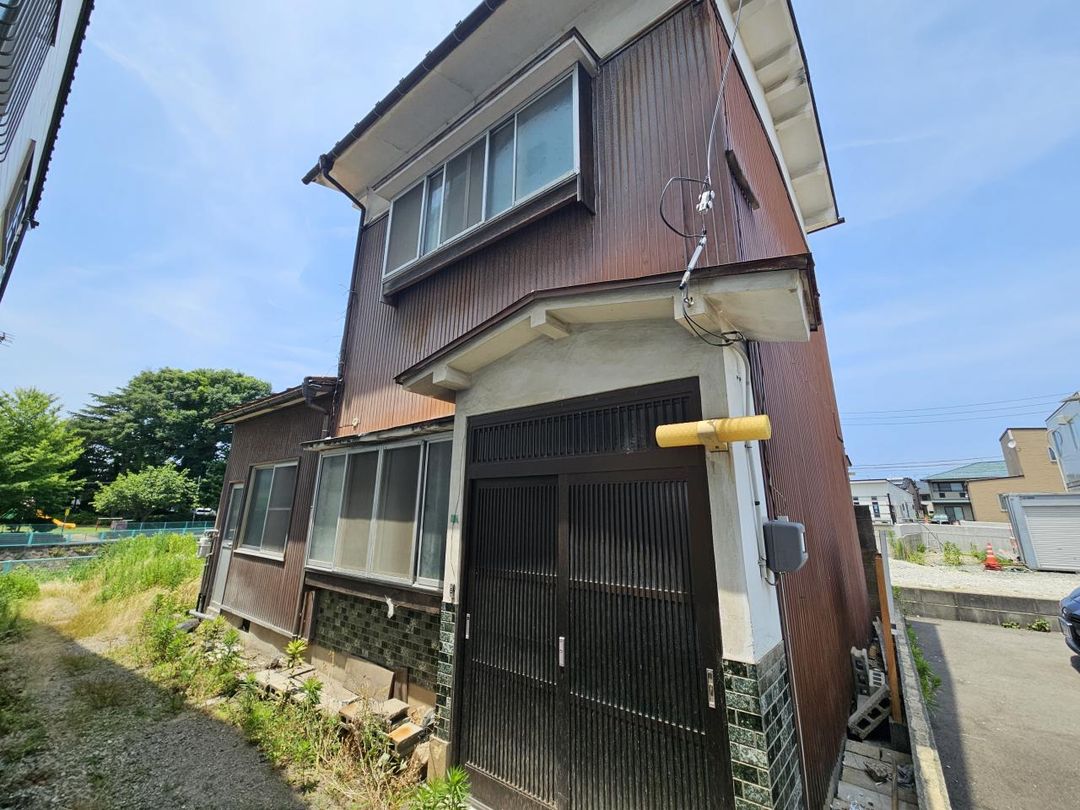 2DK Wooden House for Rent in Tottori City, Tottori - Thumbnail 2