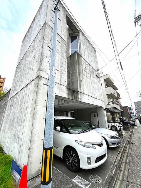 2SLDK Family Home with Elevator near Sakurayama Station, Nagoya - Image 1