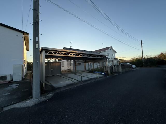 2SLDK Detached House for Sale in Inazawa, Aichi | 212 Tsubo Land - Thumbnail 3