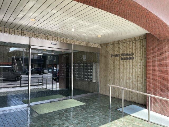 1K Apartment for Sale in Kagoshima City, Recent Renovations - Thumbnail 4