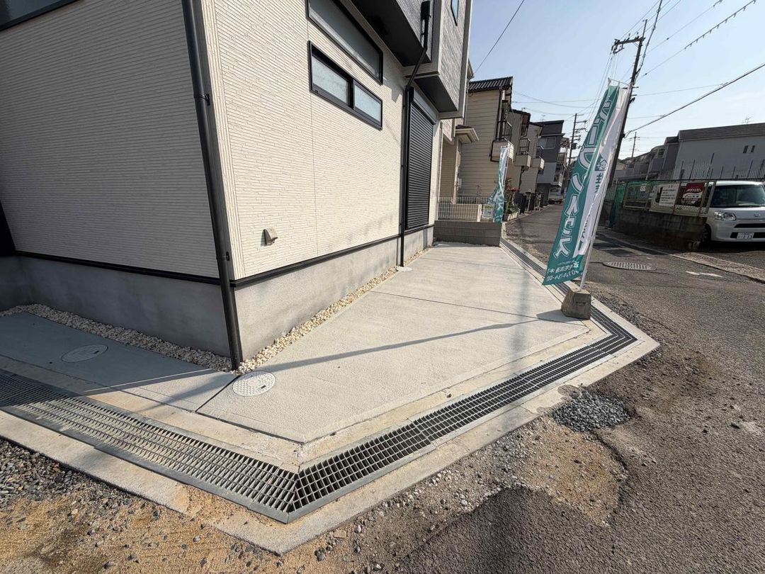 New 4LDK House in Hirakata, Osaka - ZEH, Long-Term Superior Housing - Thumbnail 2