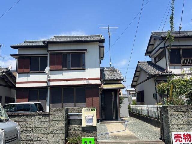 4DK Detached House for Sale in Quiet Toyohashi Neighborhood - Thumbnail 2