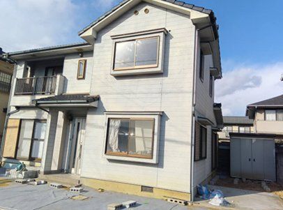 Spacious 5DK Detached House in Takamatsu, Kagawa - Thumbnail 2