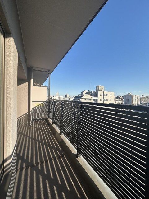 3LDK Apartment for Sale in Koto-ku, Tokyo – 87.2 sqm - Thumbnail 3