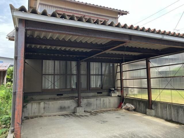 Used 5LDK Detached House in Awara City, Fukui - 800,000 yen - Thumbnail 3