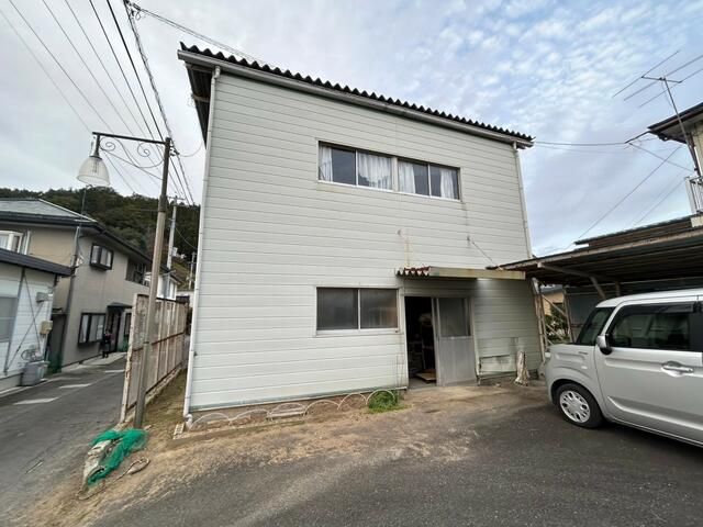 2LDK House with Warehouse for Sale in Kawamata, Fukushima - Thumbnail 3