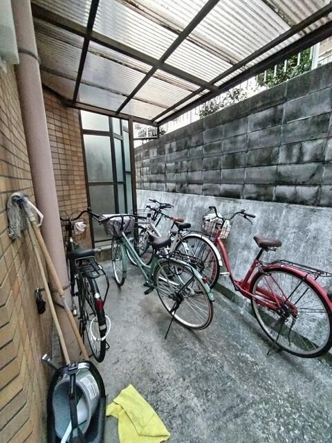 1K Apartment for Rent in Hirakata City, Osaka - 35,000 JPY - Thumbnail 3