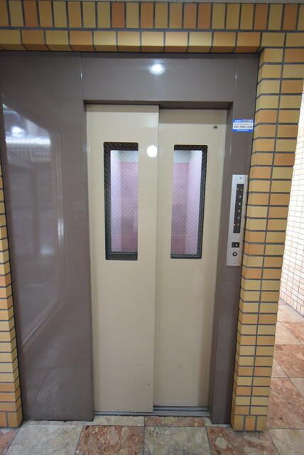 1K Apartment for Rent in Hirakata City, Osaka - 35,000 JPY - Thumbnail 4