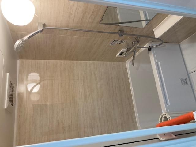 Renovated 1LDK Apartment for Sale in Tsurumi, Osaka - Thumbnail 3