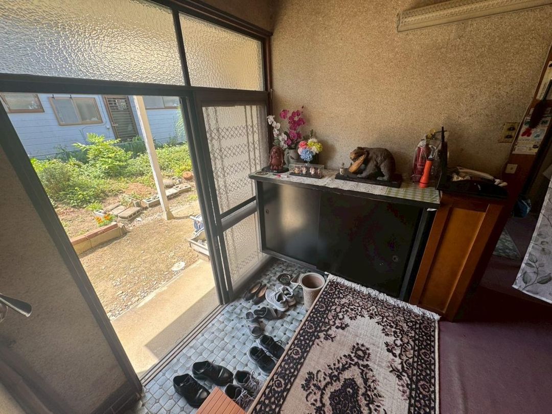 6K Detached House for Sale in Hitachinaka, Ibaraki - Image 1
