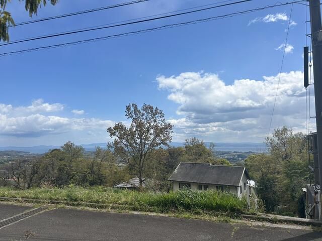 Sunny Residential Land with Beppu Bay Views in Hiji, Oita - Thumbnail 4