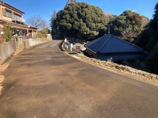 4DK House on 3,097 sqm Land in Itako, Ibaraki - Thumbnail 3