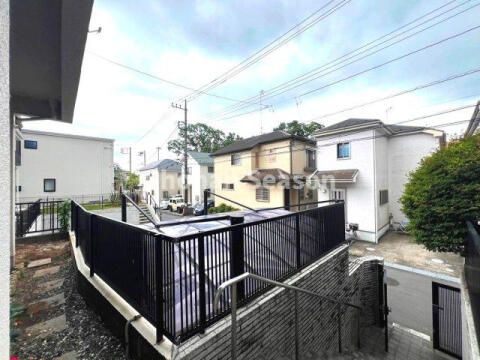 Spacious 3LDK Detached House for Sale in Isehara, Kanagawa - Thumbnail 3