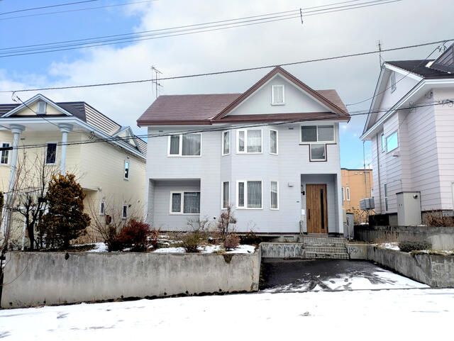 4LDK Detached House for Sale in Otaru, Hokkaido - Thumbnail 2