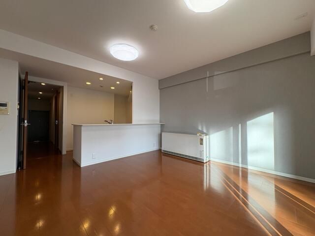 Renovated 3LDK Apartment for Sale in Hirosaki, Aomori - Thumbnail 3
