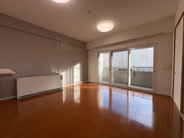 Renovated 3LDK Apartment for Sale in Hirosaki, Aomori - Thumbnail 2