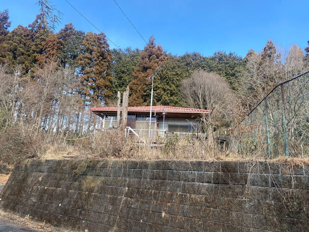 Secluded Forest 2LDK House with Steel Frame in Tochigi - Thumbnail 3