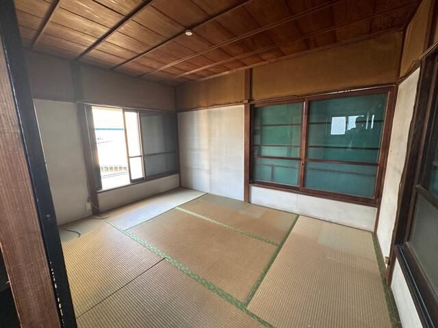 2K Used Detached House in Edogawa Ward, Tokyo for Sale - Thumbnail 3