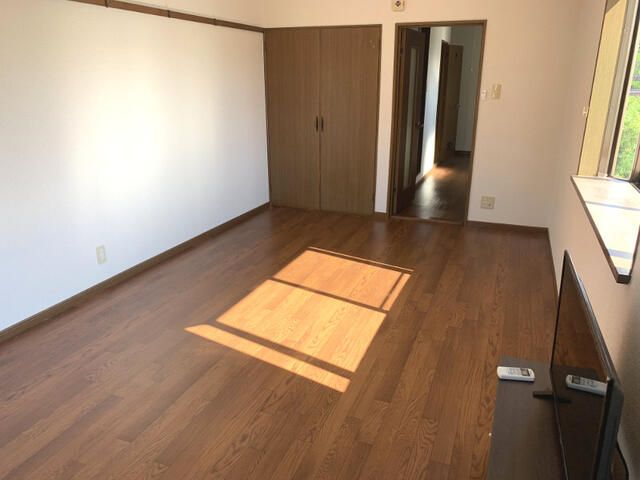 1K Apartment for Rent in Kashiwazaki, Niigata - 28.28 sqm - Thumbnail 3